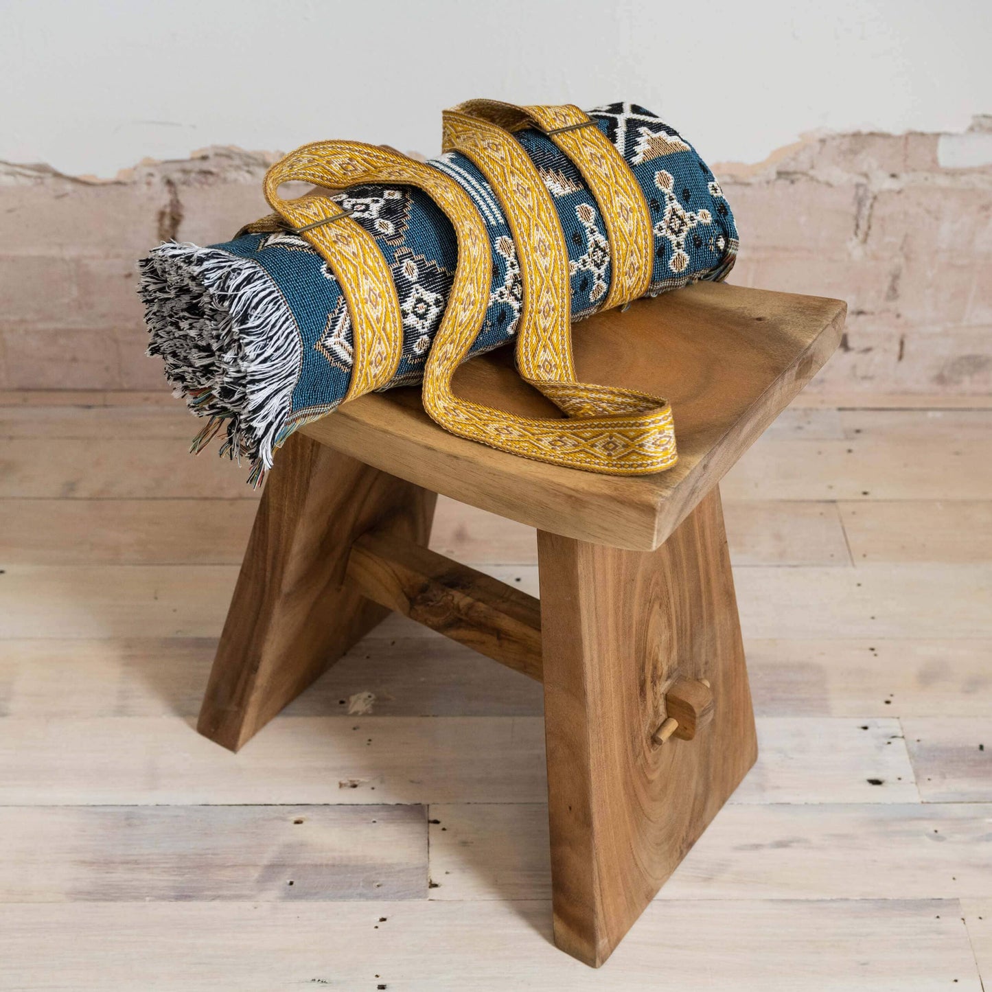 Cotton Carry Strap: Hold Me Tight - Yellow